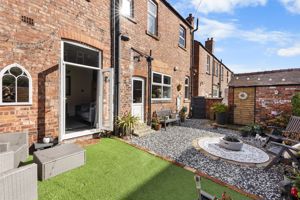 Photo 15- click for photo gallery